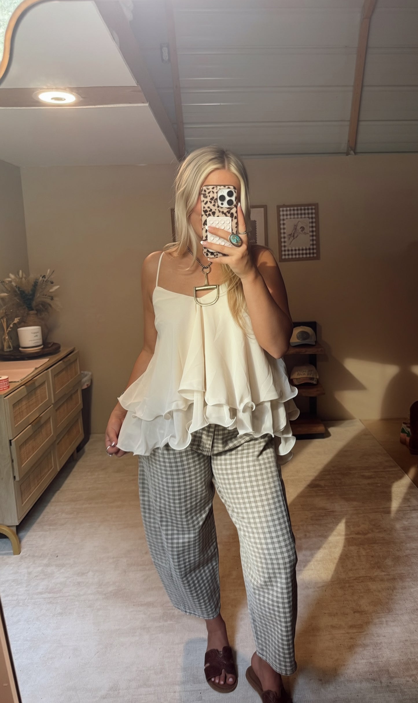 Ruffle High/Low Top