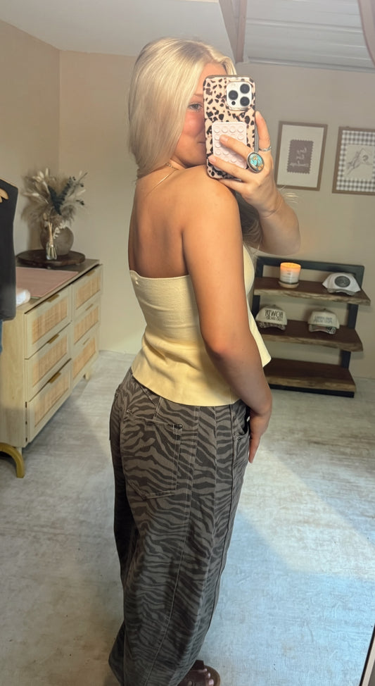 Butter Yellow Crop