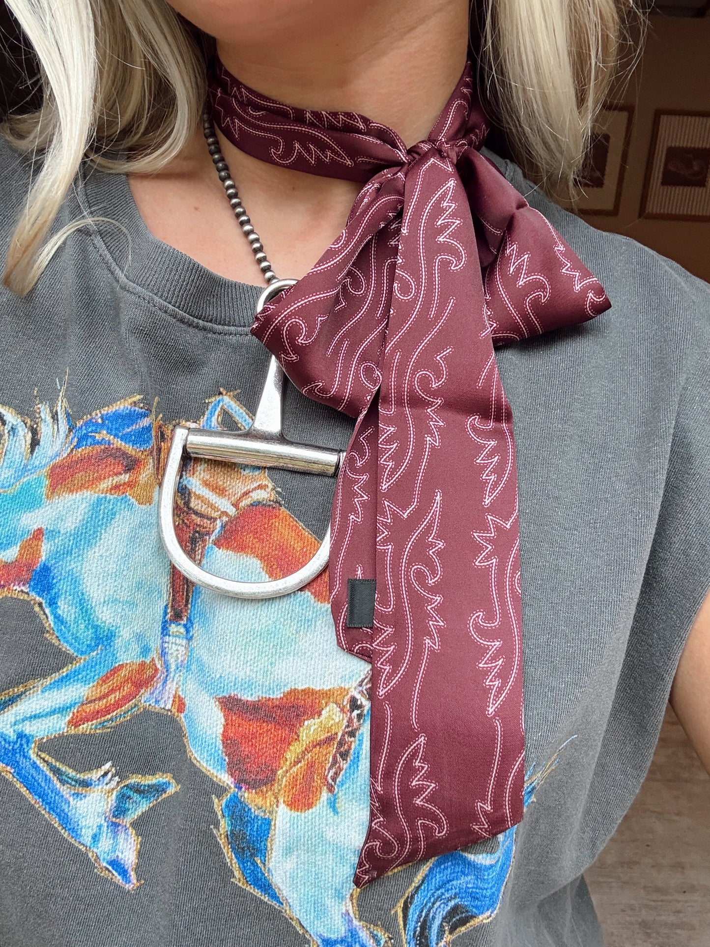Red Stitch Twilly